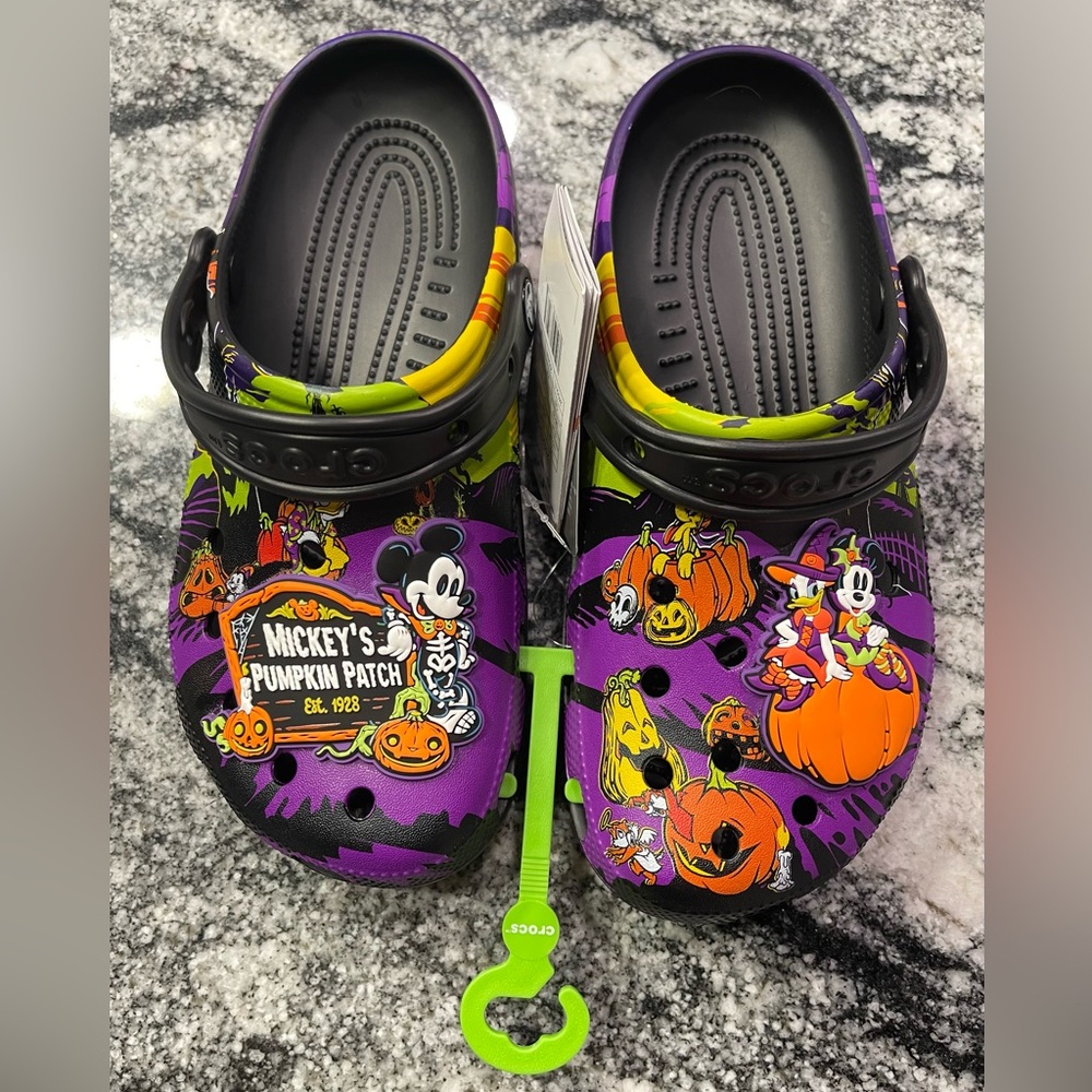 Disney Halloween Crocs WDW PARKS - Picture 9 of 12